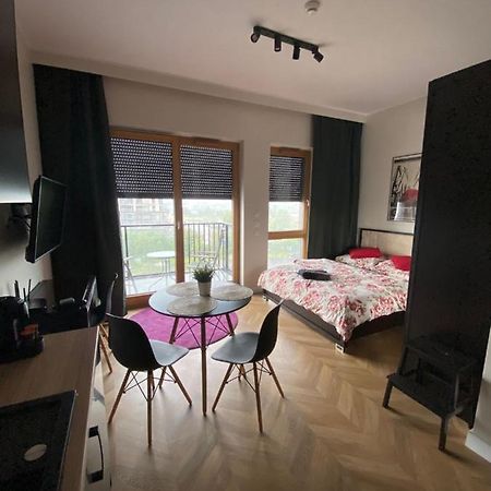 Apartament Nadmotlawie Estate Black กดัญสก์ ภายนอก รูปภาพ